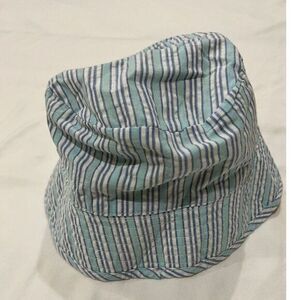 Striped Bucket Hat Blue Green Multicolor Flower‎ Applique Cute Casual